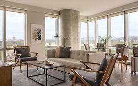 Sonder By Marriott Bonvoy Pierce Boston Apartments Fenway